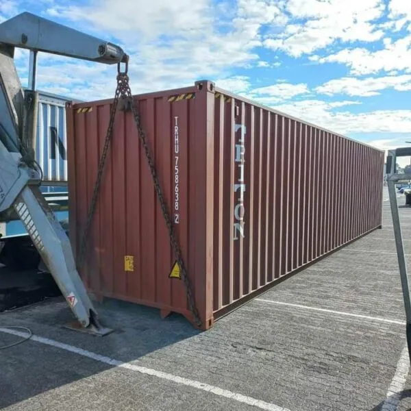 40ft shipping containers (Refurbish)