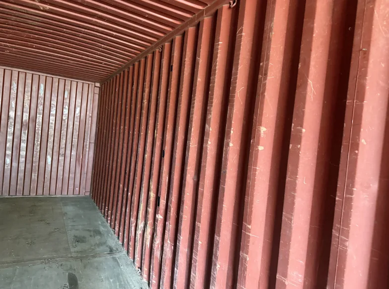 40 x 8 x 9.5 Used Shipping / Storage Container - Image 7