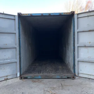 40′ x 8′ x 9.5′ High Cube used shipping container